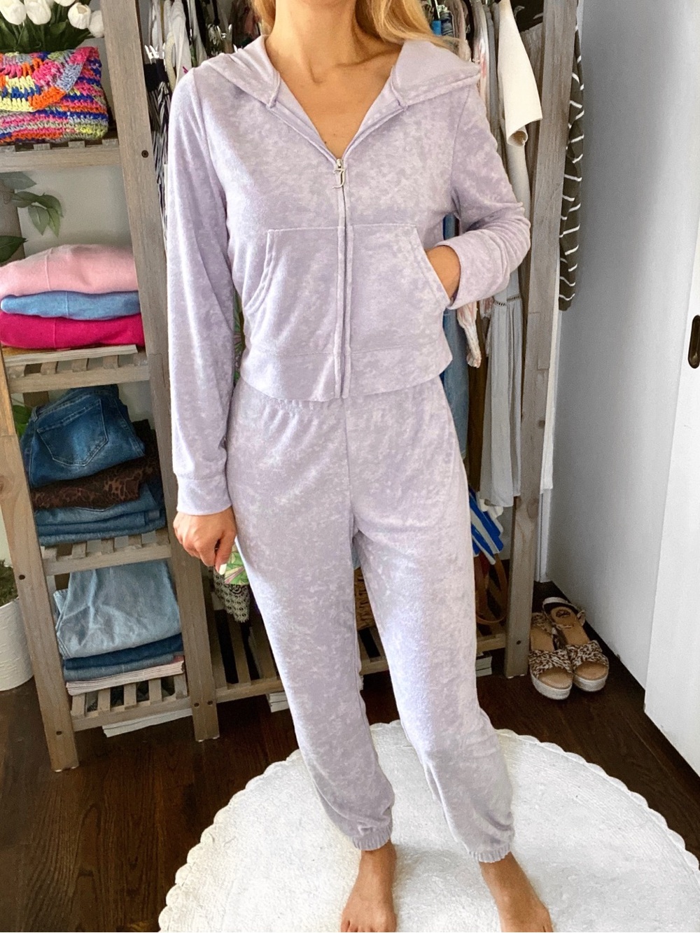 JUICY COUTURE Lilac Terrycloth Zip Hoodie & Jogger Sweat-pant Set! 💜 - Picture 3 of 16
